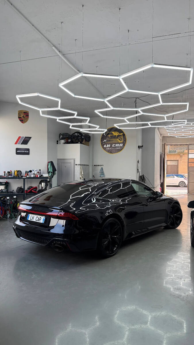 Polissage 2 étapes réalisé par LH CAR detailling à Sury-le-Comtal